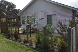 Anglesea House | Sunnyside Anglesea, Great Ocean Rd. Anglesea Vic