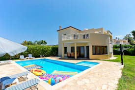 Argaka Villa | Argaka Beach Villas - Private Pool -Sea Views Wifi