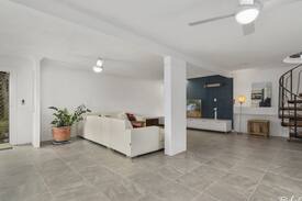 Bongaree House | ALL OF BRIBIE ISLANDS HIGHLIGHTS AT YOUR DOOR STEP