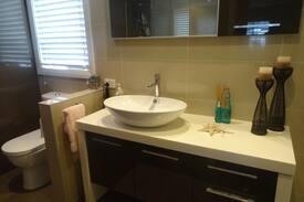 Marks Point House | Large Renovated Family Home