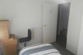 St Helens Park House | Stay in St Helens Park, NSW
