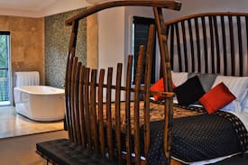 Pokolbin Villa | Deja Vu Estate · Deja Vu Estate - award winning 5 star luxury and seclusion in Hunter Valley Wine Country