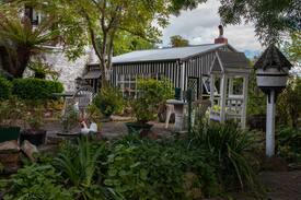 New Norfolk Bed & Breakfast | Old Colony Inn