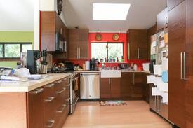 Mill Valley House | Charming Chalet in Mill Valley