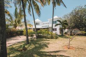 Blue Bay Villa | Villa at 5 minutes walking from beach of Blue Bay