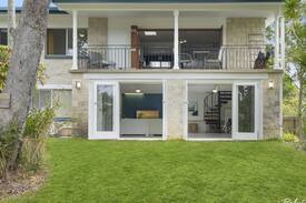 Bongaree House | ALL OF BRIBIE ISLANDS HIGHLIGHTS AT YOUR DOOR STEP