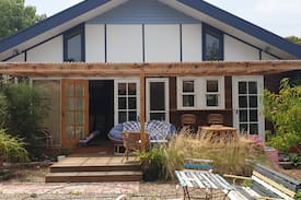 Coburg House | Coburg retreat. Available May 13 till June 17th.