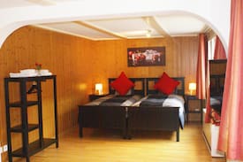 Matten bei Interlaken Apartment | Matten Central Studio, Near to everything!