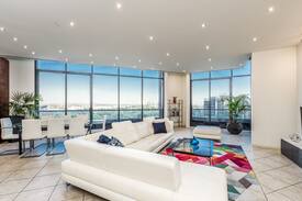 Southbank Apartment | Exclusive Stays - Gallery Penthouse