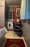 Harare Apartment | Modern fully furnished flat, Mold Crescant 2