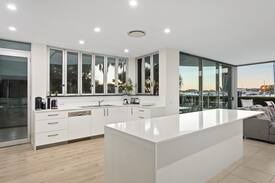 Hamilton Island Apartment | Pavillions 12 Waterfront Inground Pool +Golf Buggy