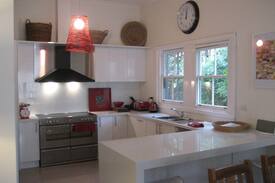 Warburton House | Willows, A Cottage on the River