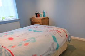 Bracknell House | A warm welcome awaits you in Warfield [Blue]