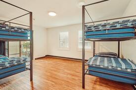 Byron Bay Hostel | Quad Room in the Heart of Byron