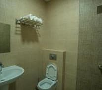 Zugdidi Hotel | სახლი ტერასით