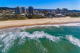 Maroochydore Apartment | Absolute Beachfront Apartment No. 11