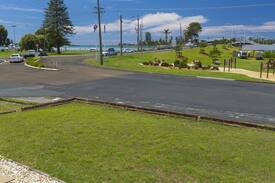 Tuncurry House | Wallis Cottage
