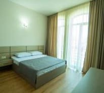 Zugdidi Hotel | სახლი ტერასით