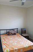 Thornlie House | Cozy place in a busy area with amenities nearby