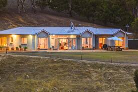Duncan House | Snelling Beach Escape - sea views on 520 acre farm