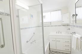 Merimbula Apartment | Capri Apartments - In The Heart Of Merimbula (B)