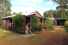 Dwellingup House | Hideaway ; pet friendly! Late checkout available!