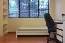 Holland Park West House | Lovely and comfortable place to stay in Brisbane