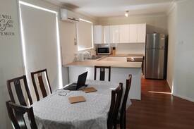 St Helens Park House | Stay in St Helens Park, NSW