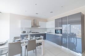 Sliema Apartment | Port-view 2