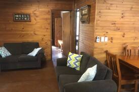 Granite Rock Cabin | Parkvale-Bush Hideaway Log Cabin