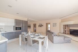 Sliema Apartment | Port-view 2