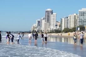 Surfers Paradise Apartment | Moroccan Resort Ocean View APR high floor