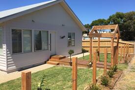 Anglesea House | Sunnyside Anglesea, Great Ocean Rd. Anglesea Vic