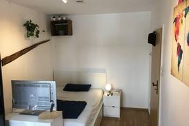 Rotebuhl Apartment | Nice room in Stuttgart West