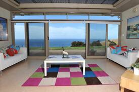 Duncan House | Snelling Beach Escape - sea views on 520 acre farm