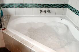 Napier Other | Cloud Nine Spa Chalet- ARCADIA