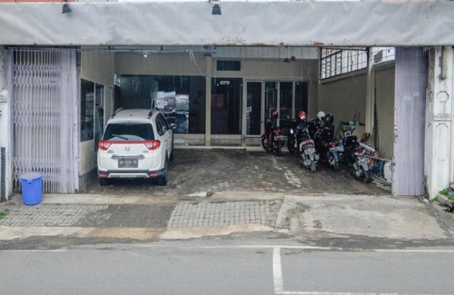 Semarang Hotel | RedDoorz @ Jalan Setiabudi Semarang