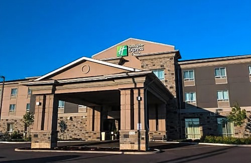 Thunder Bay Hotel | Holiday Inn Express Thunder Bay, an Ihg Hotel