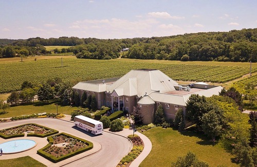 Glendale Hotel | Holiday Inn Express - Niagara-on-The-Lake, an Ihg Hotel