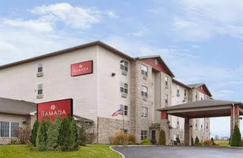 Sparta Hotel | Ramada by Wyndham Sparta/at Speedway