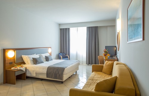 Collegno Hotel | Blu Hotel, Sure Hotel Collection by Best Western