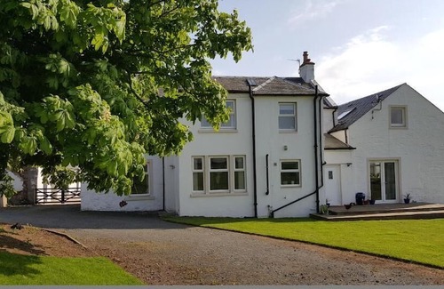 Mauchline Hotel | Crofthead Farm House