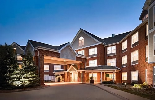 Clive Hotel | Country Inn & Suites by Radisson, des Moines West, IA