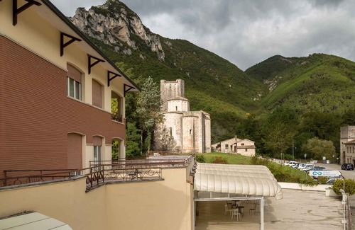 Genga Hotel | Hotel Terme di Frasassi