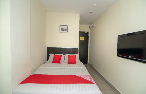 Downtown Kota Kinabalu Hotel | OYO 89965 Stay Inn Ii