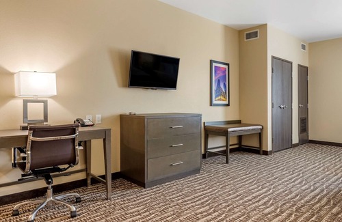 Barker Hotel | Comfort Suites Northwest Houston at Beltway 8
