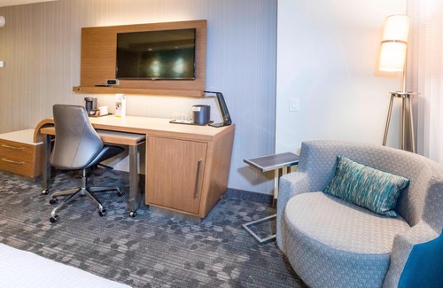 St. Augustine Beach Hotel | Courtyard by Marriott St. Augustine Beach