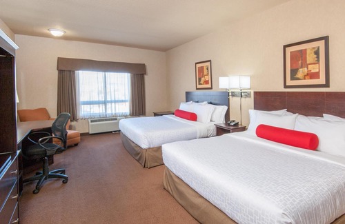 Drumheller Hotel | Ramada by Wyndham Drumheller Hotel & Suites
