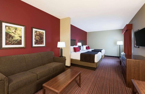 Hudson Hotel | Best Western Plus Hudson Hotel & Suites