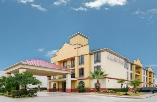 Barker Hotel | Comfort Suites Houston West at Clay Road